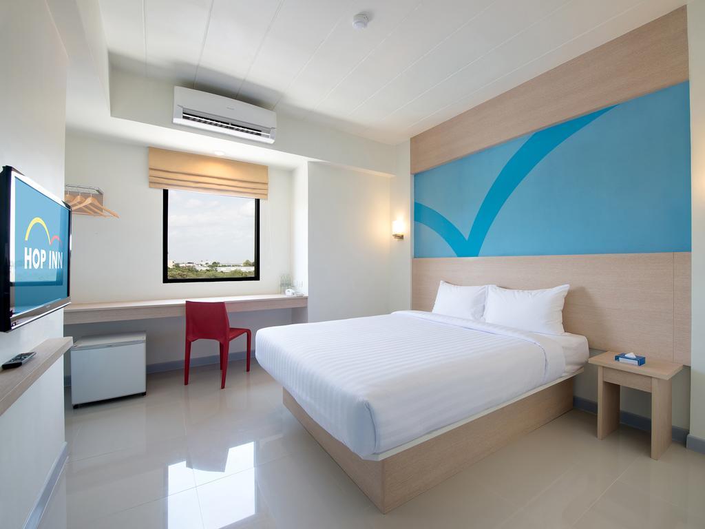 Hop Inn Mukdahan Extérieur photo