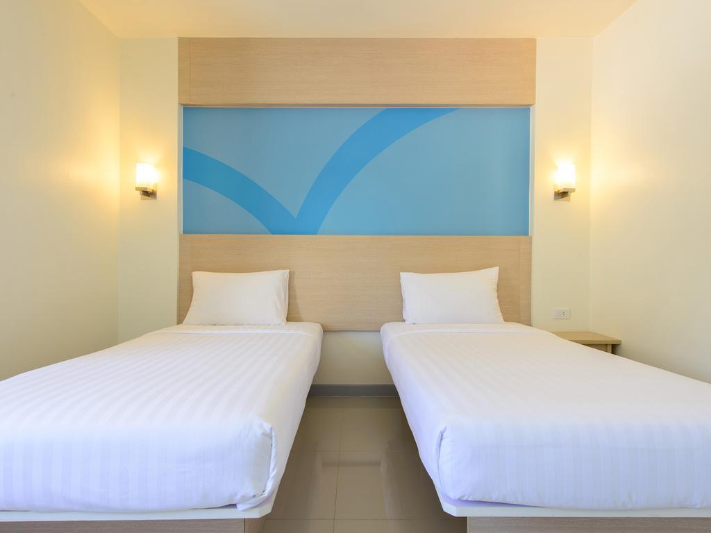 Hop Inn Mukdahan Extérieur photo