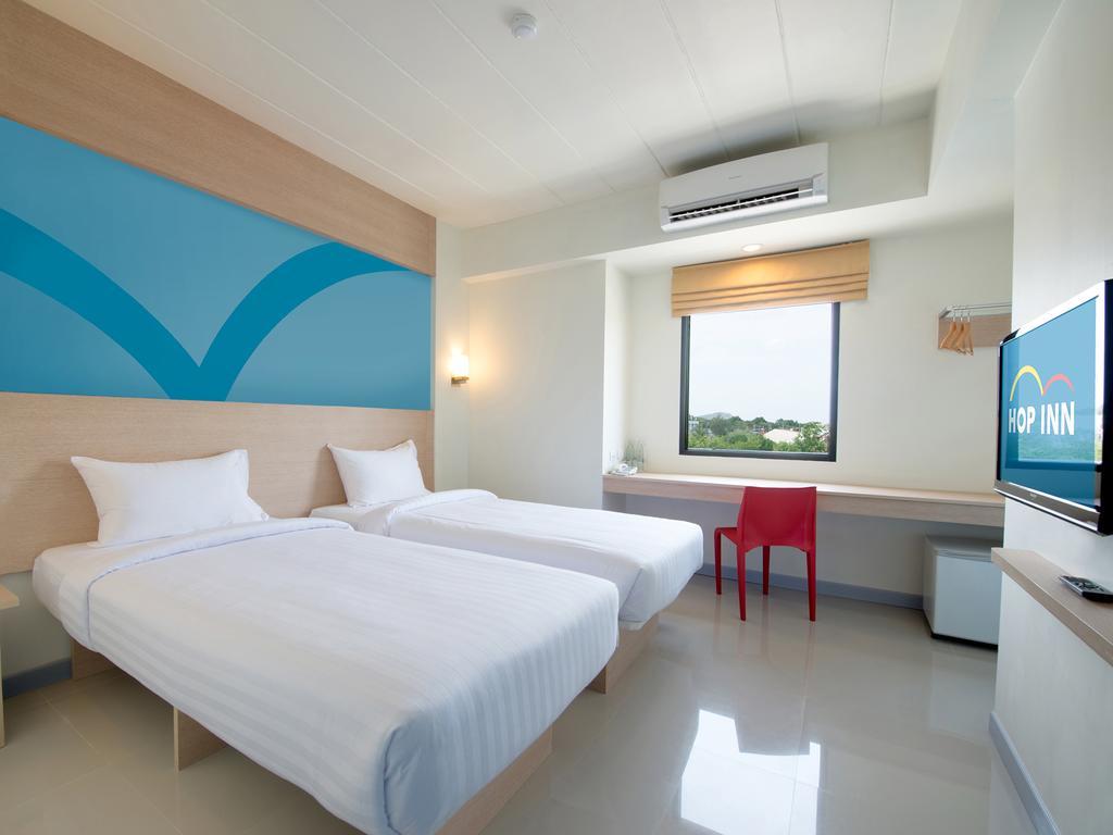 Hop Inn Mukdahan Extérieur photo